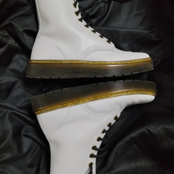 Dr Martens Airwair mens 4 womens 5.5 White/black - Picture 6 of 7